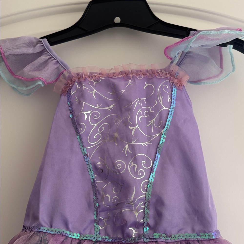 Little Mermaid costume/dress up, size 4-6 - Picture 2 of 4